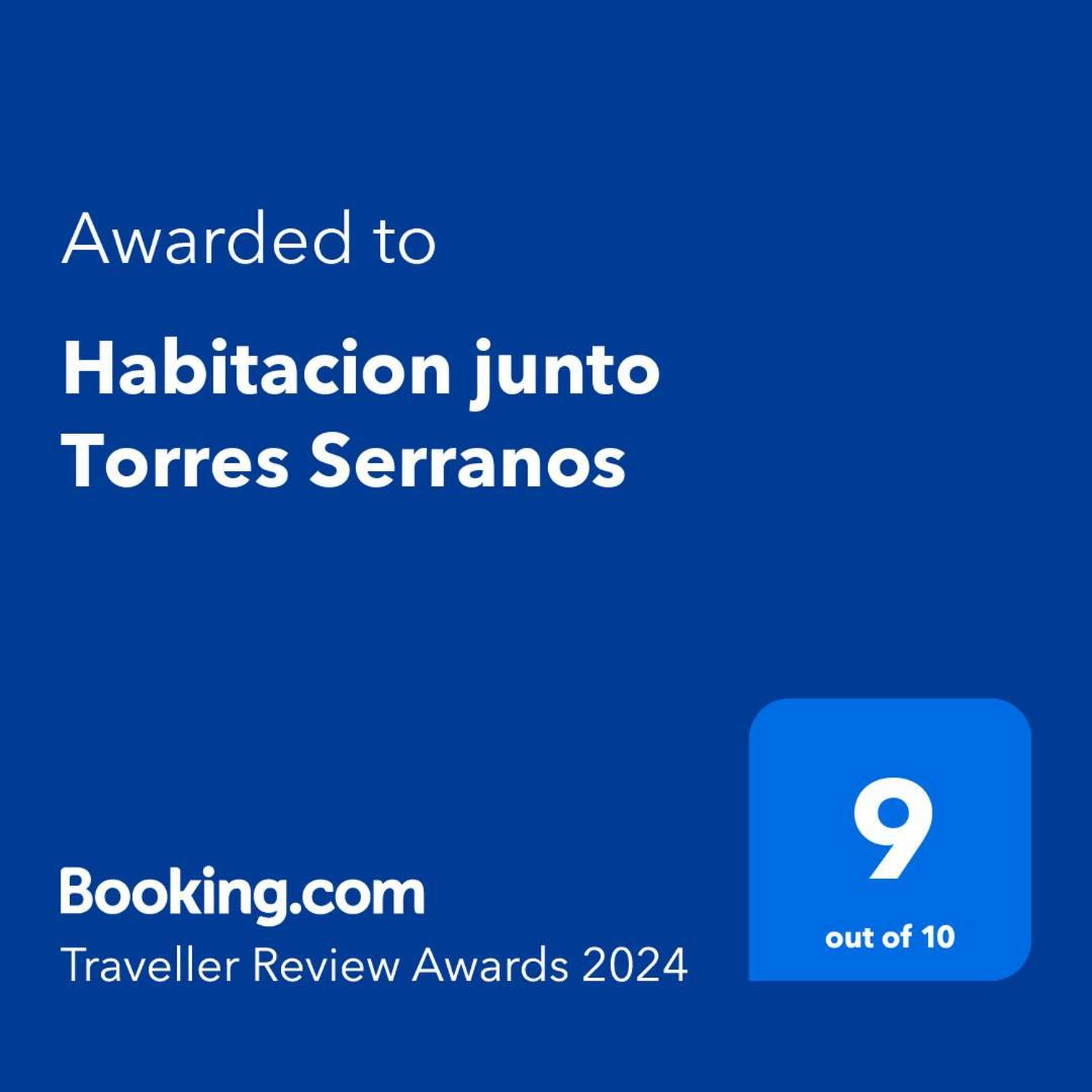 ולנסיה Habitacion Junto Torres Serranos מראה חיצוני תמונה